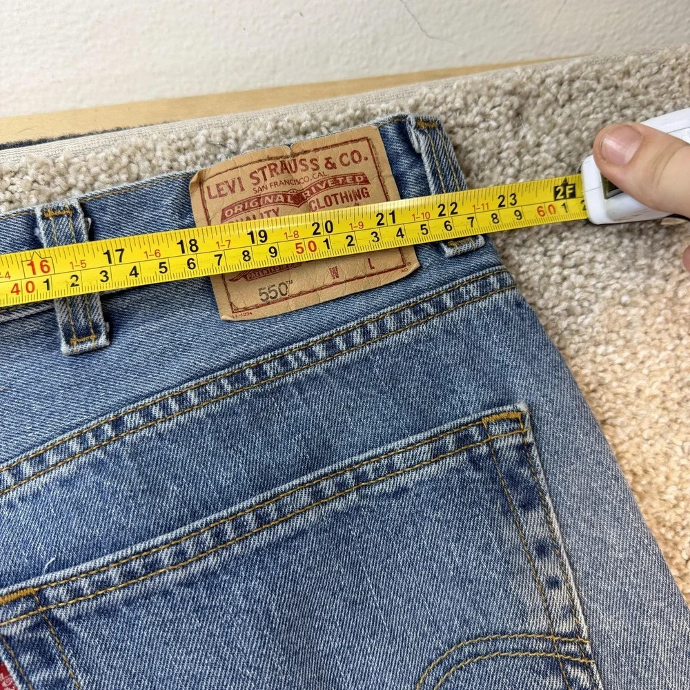 Y2K Levis 550 Jeans Mens 46x32 Light Wash Blue Denim Relaxed Tapered Pants